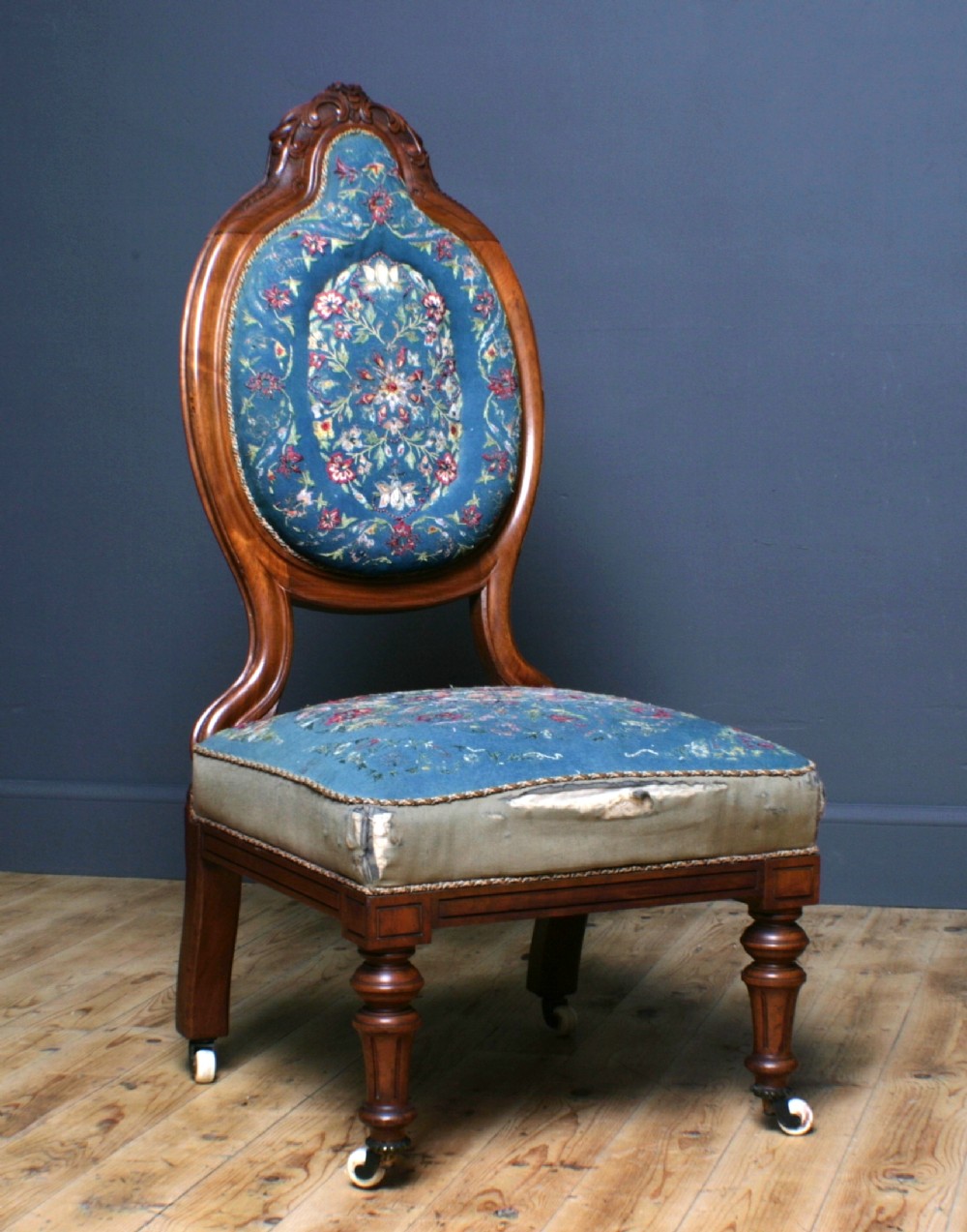 attractive antique victorian upholstered mahogany fireside nursing chair