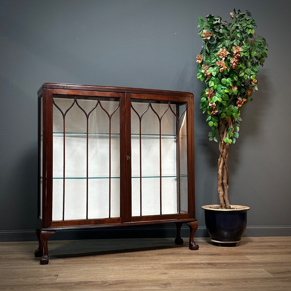 attractive vintage mahogany bow front display cabinet