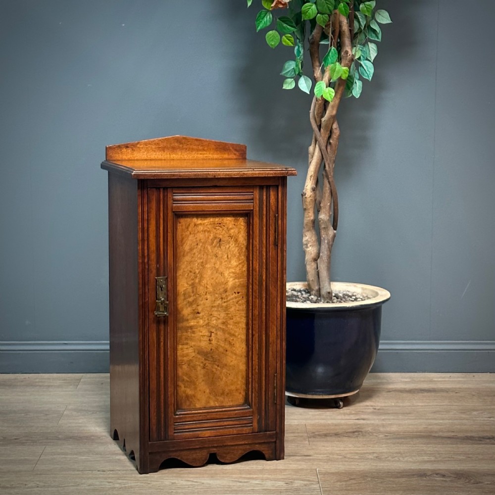 attractive antique victorian walnut bedside cabinet pot cupboard