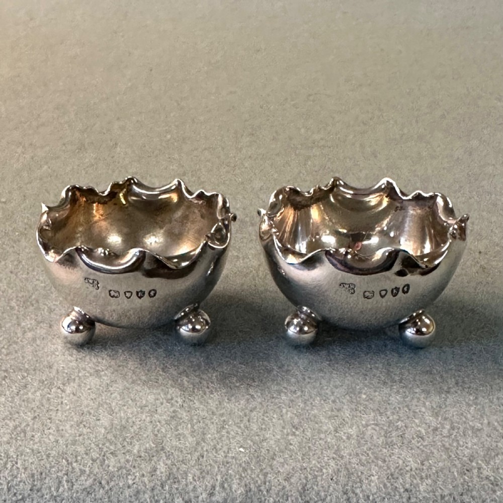 pair of antique victorian solid silver salts 325g 1885